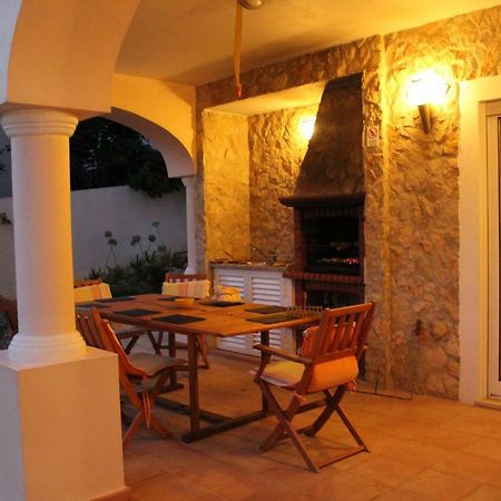 Lovely Burgau Villa Just 3 Mins Walk From Beach Budens Kültér fotó