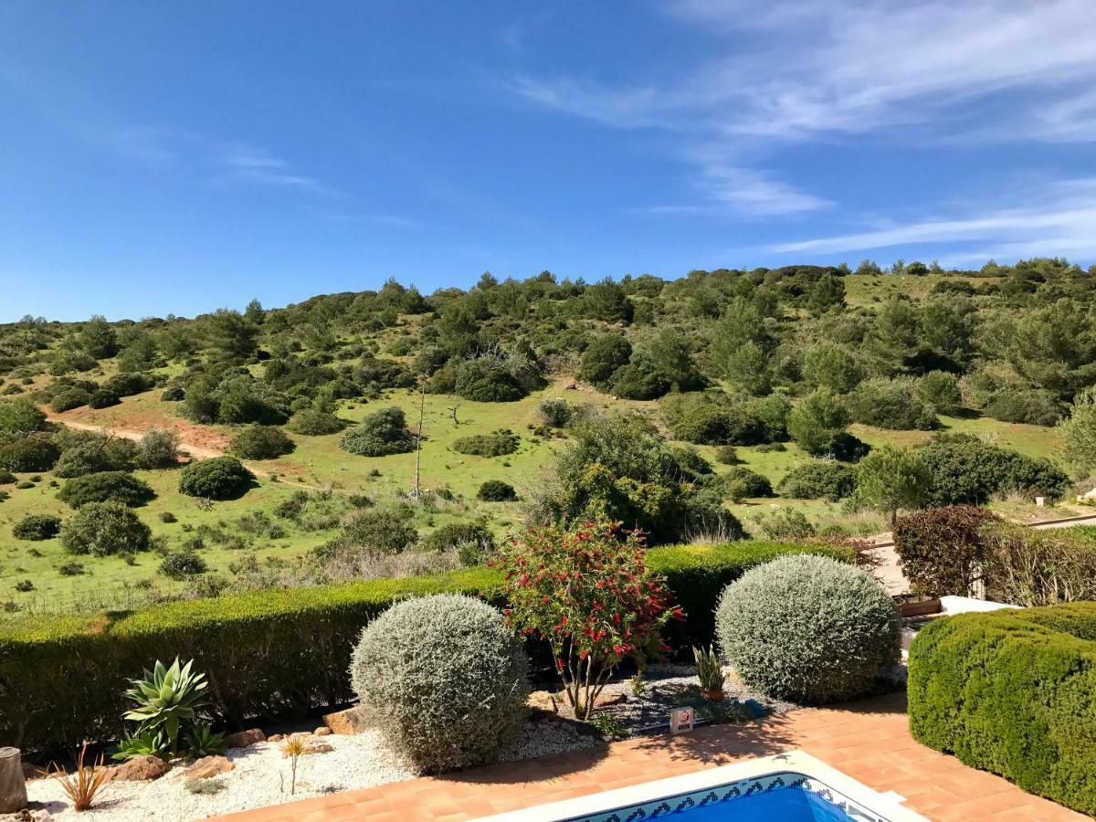Lovely Burgau Villa Just 3 Mins Walk From Beach Budens Kültér fotó