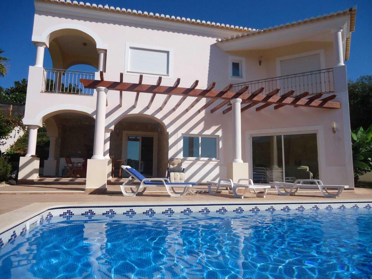 Lovely Burgau Villa Just 3 Mins Walk From Beach Budens Kültér fotó