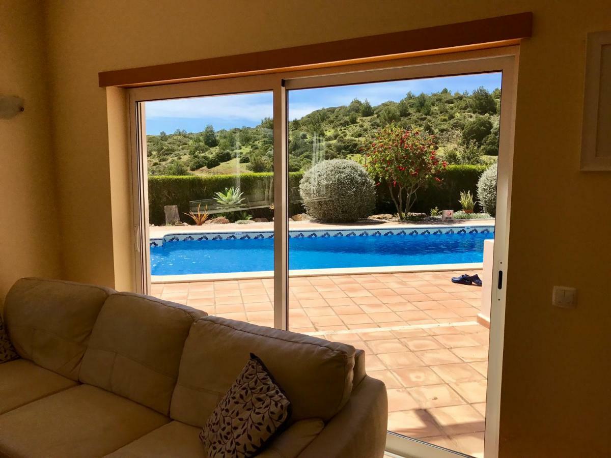 Lovely Burgau Villa Just 3 Mins Walk From Beach Budens Kültér fotó