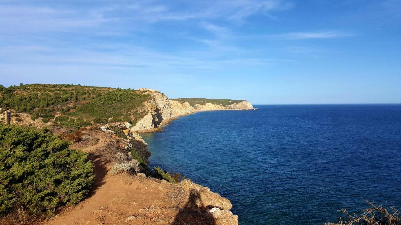 Lovely Burgau Villa Just 3 Mins Walk From Beach Budens Kültér fotó