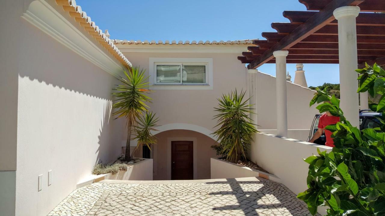 Lovely Burgau Villa Just 3 Mins Walk From Beach Budens Kültér fotó